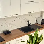 Smart Rent * ティラナ